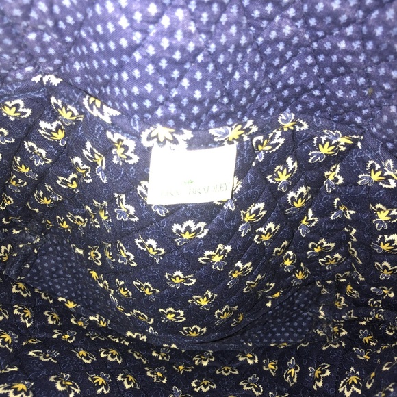 Vera Bradley Shoulder Bag - Picture 4 of 4
